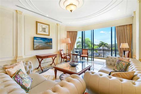 Versace Penthouse Seaworld Drive, Main Beach, QLD, 4217, 